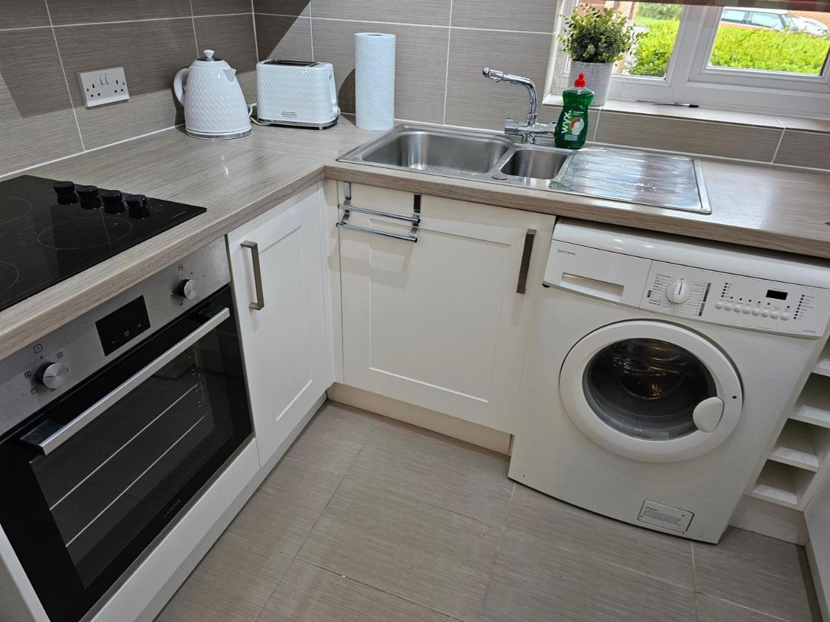 1 Bed Modern Flat Didcot