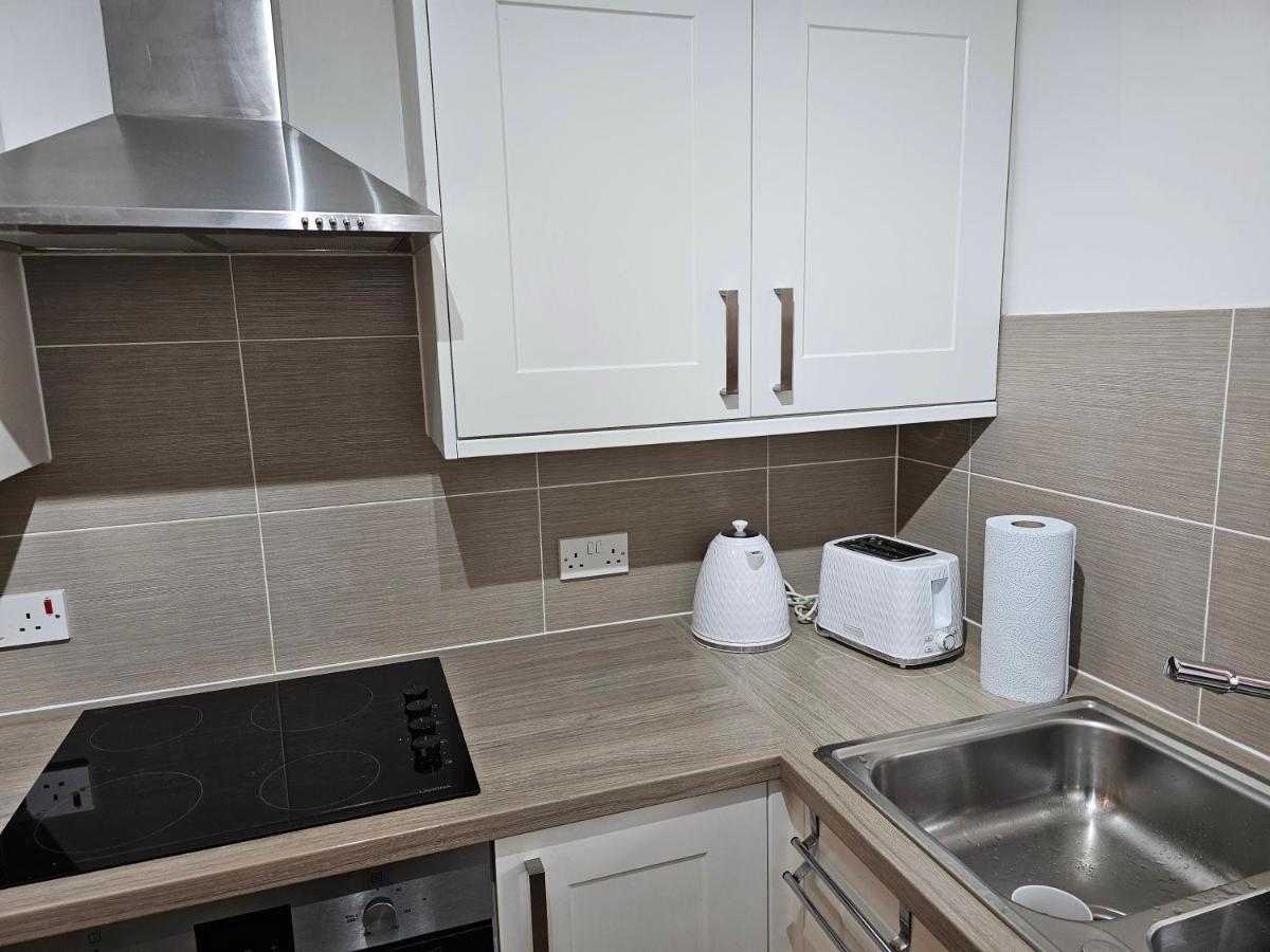 1 Bed Modern Flat * Didcot